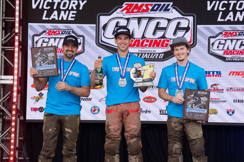 Landon Wolfe extends points lead